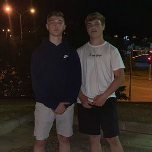 Meet your Posher, Cameron